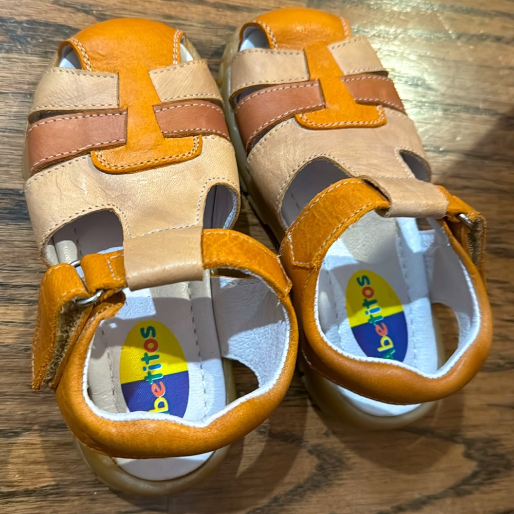 Abetitos Sandals